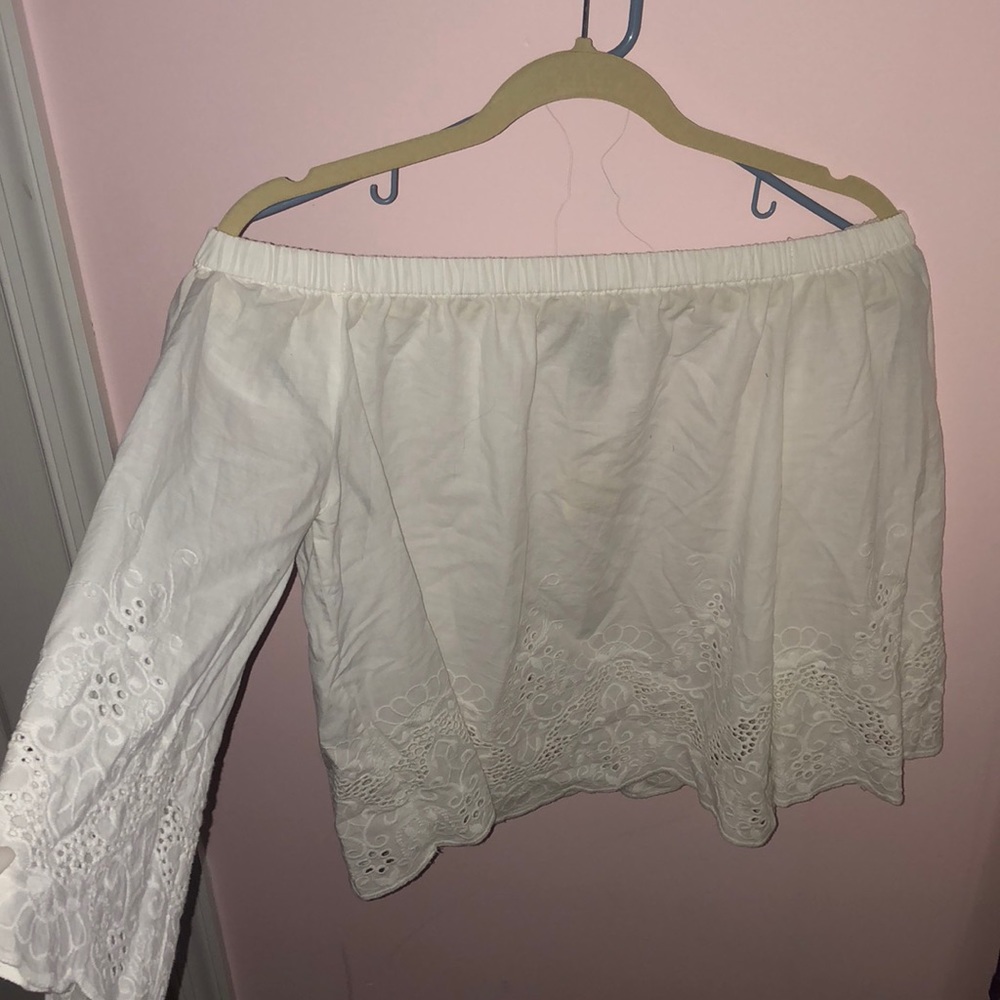 NEW Forever 21 Off the Shoulder Top With Detailing